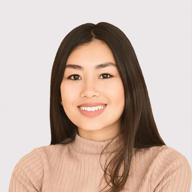 Alumna de Formación IA compartiendo su experiencia con los cursos de Inteligencia Artificial